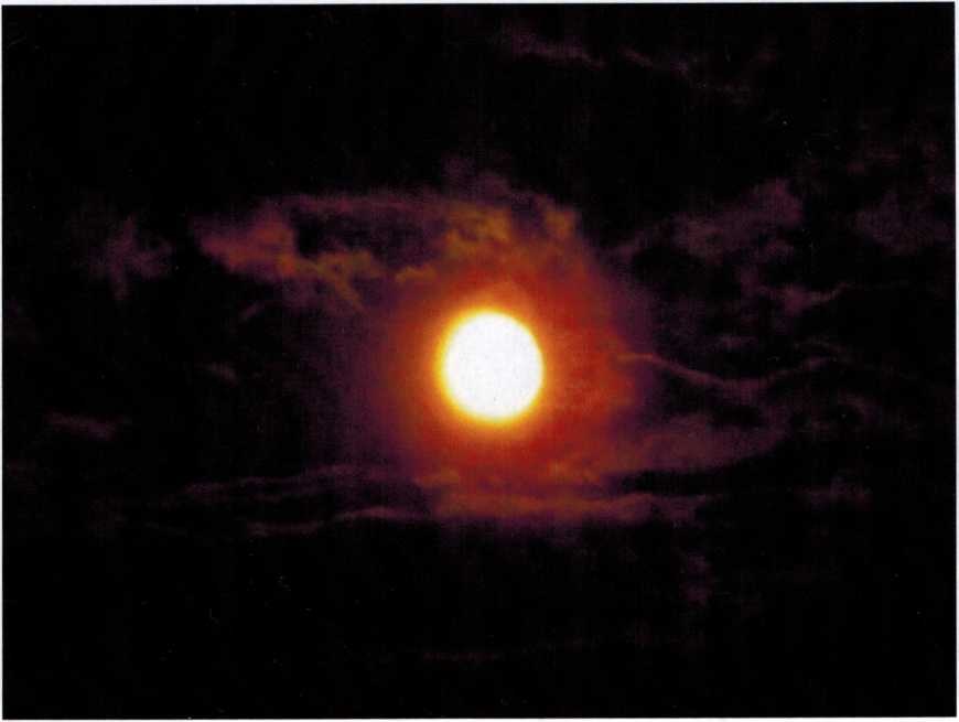 Луна с горы Дунан-Сунган, фото А. Крепышева и Тимофея Оголихина 2008 года