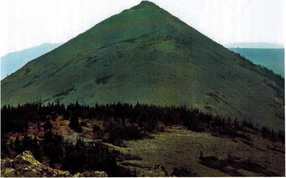 Гора Колокольня, фото В. Поздеева